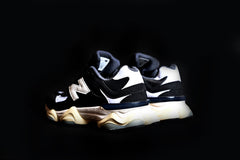 New Balance 9060 Black/White
