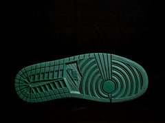 Air Jordan 1 Low Green Toe (White/ Black/Green)