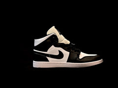 Air Jordan 1 Mid “Black/White Panda”