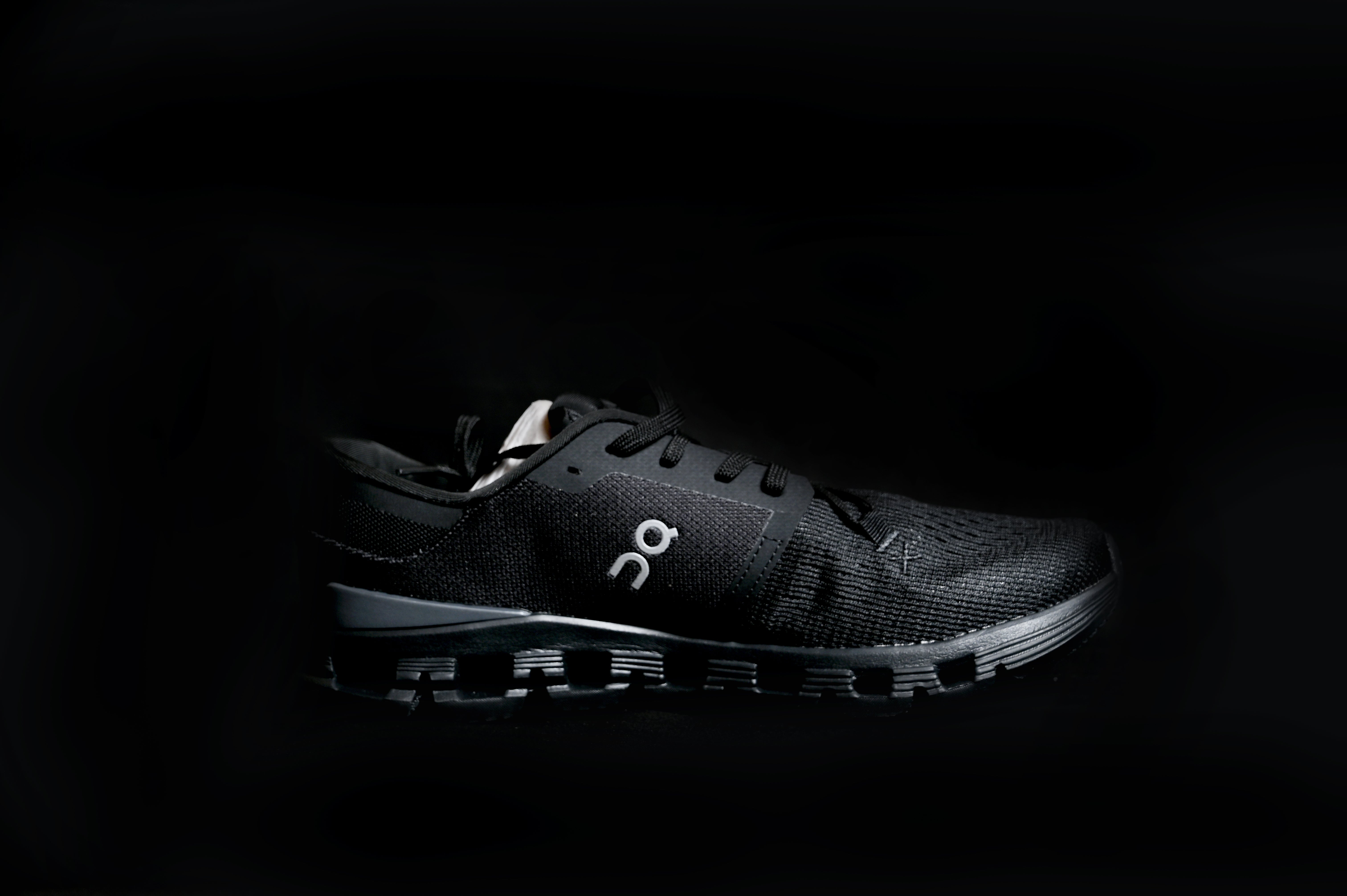 On Running Cloudswift All Black