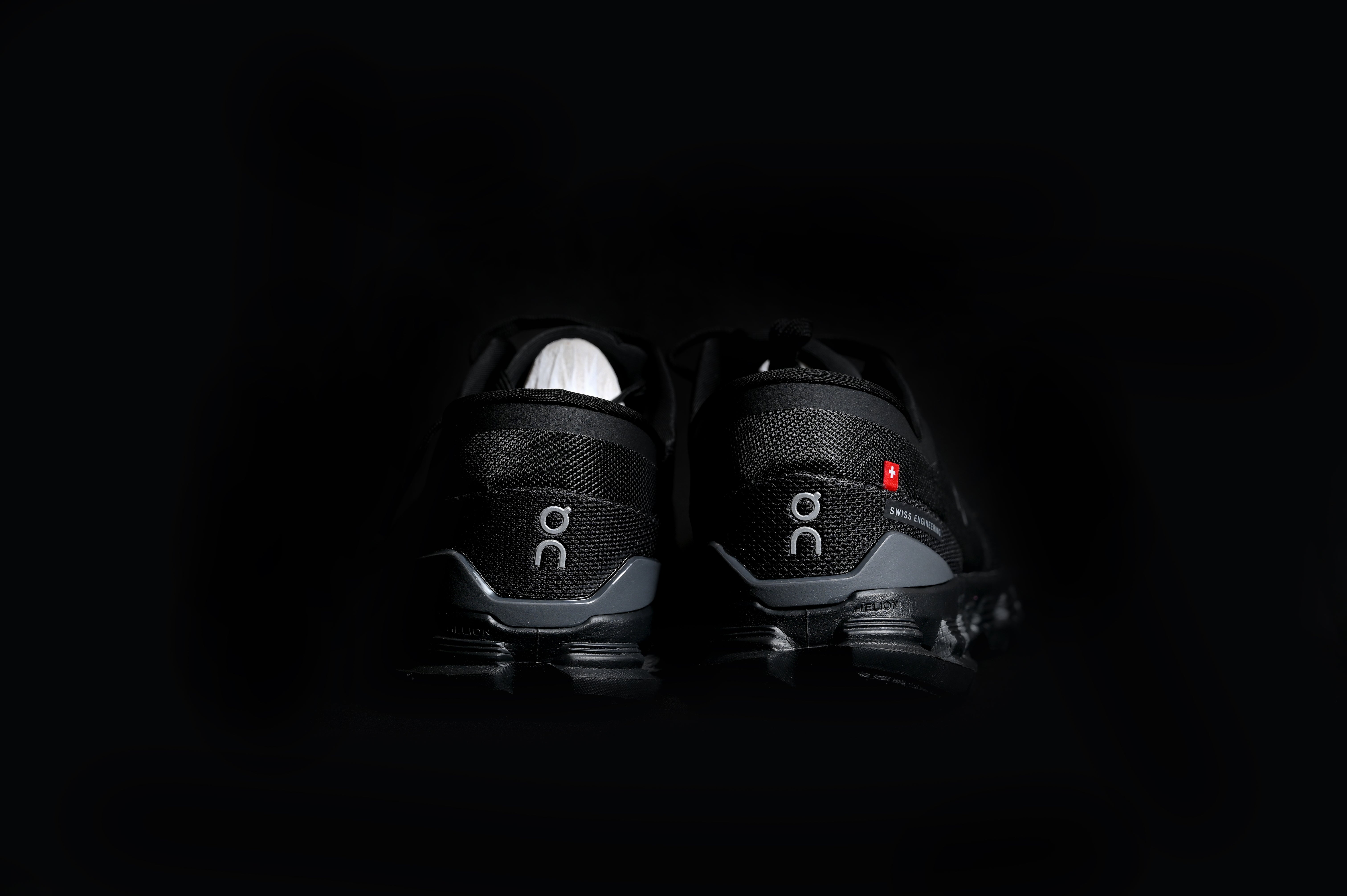 On Running Cloudswift All Black