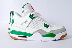 Nike SB x Air Jordan 4 Retro 'Pine Green'