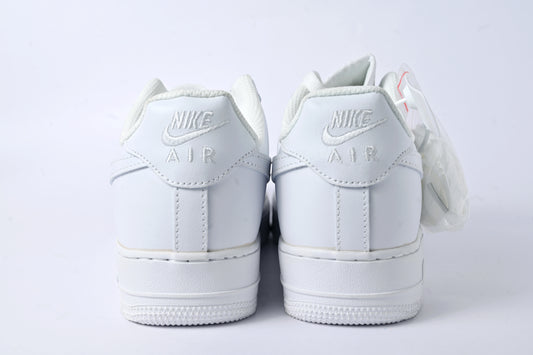 Nike Air Force 1 "07 Triple White