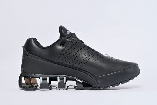 Porsche Desigh Bounce S4- Triple Black