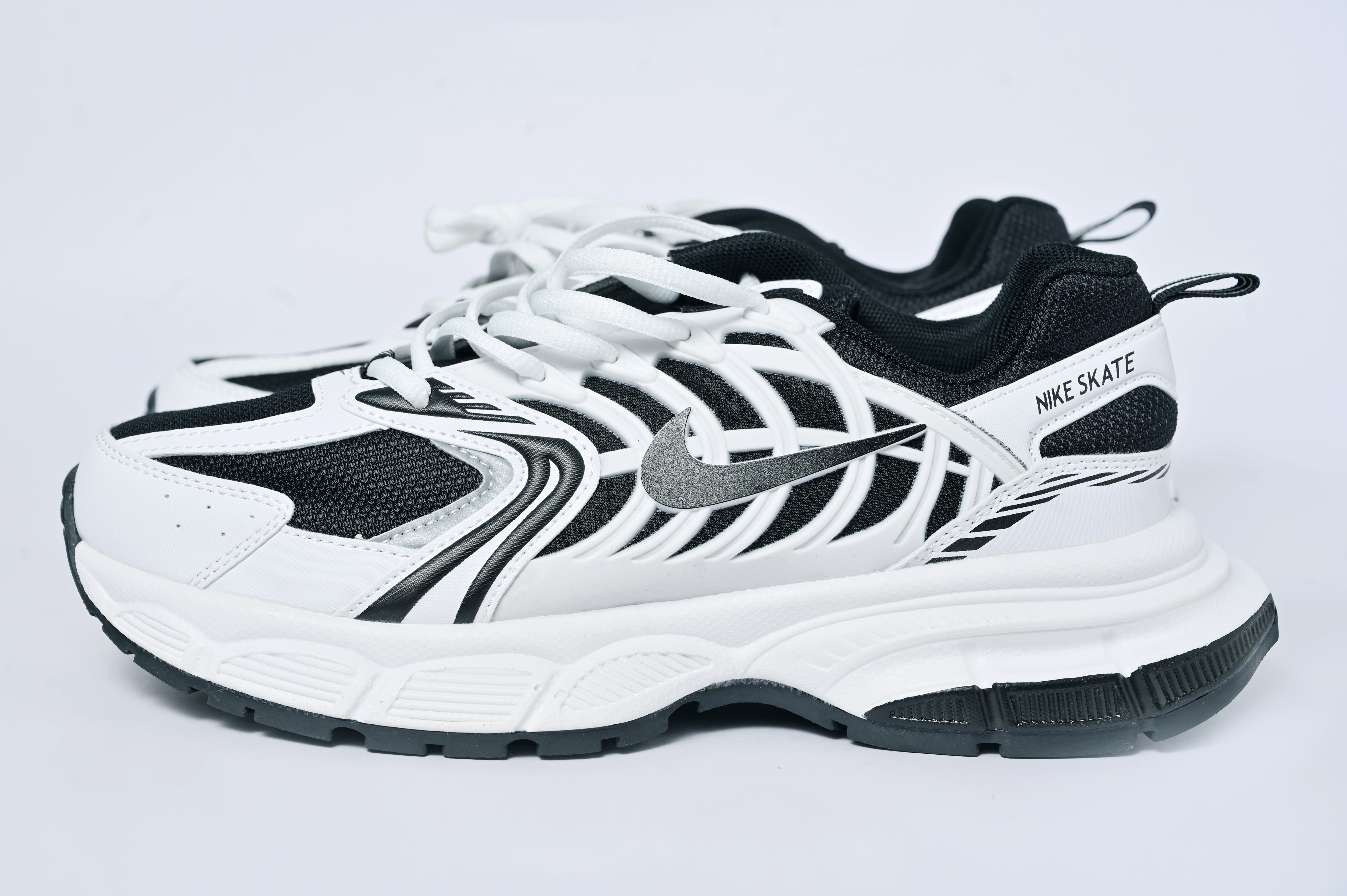 Nike Air Zoom Spiridon Cage 2- Balck/white